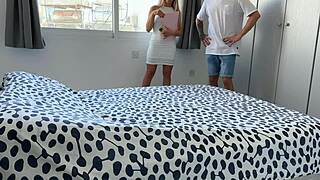 Mi sono sentita così usata quando l'agente immobiliare mi ha scopato duro