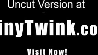 타이니트윙 보이, 아빠의 거대한 자지에 꼭 붙어서 생 베어백 액션