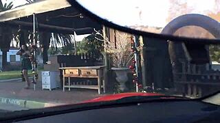 Kuumat lesbot hemmottelevat anaali kreampiella! Haluutko mukaan?