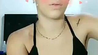 Adolescentes venezolanas amateurs muestran talento en tango colombiano