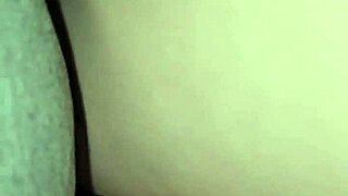 Ne morem upreti temu amaterskemu paru bližnjega creampie jeba