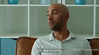 Shocking! Terapeutti Dee Williams säälii naimista surullista asiakasta sairaalassa. Puhtaa dominointia AdultTimingilla!