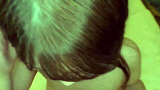 ¡Chinatsu Joven con Tetas H-Cup Disfruta Juego Completo de Tetas y Perforación de Coño Apretado! 😍