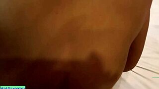 इंडियन वाइफ स्वैप सेक्स: सबसे बेस्ट इंडियन असफकिंग!